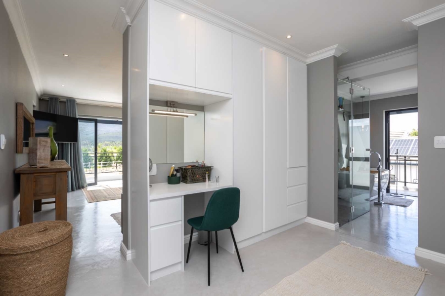 4 Bedroom Property for Sale in Val De Vie Estate Western Cape